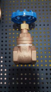 Gate Valve 1 1/2 Inch, Material Bronze, PN20, Threaded End, Make - Protech